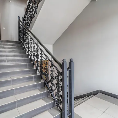 Z Osobna Sypialnia W Pieknej Kamienicy W Centrum Apartment