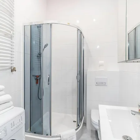 Z Osobna Sypialnia W Pieknej Kamienicy W Centrum アパート ヴロツワフ